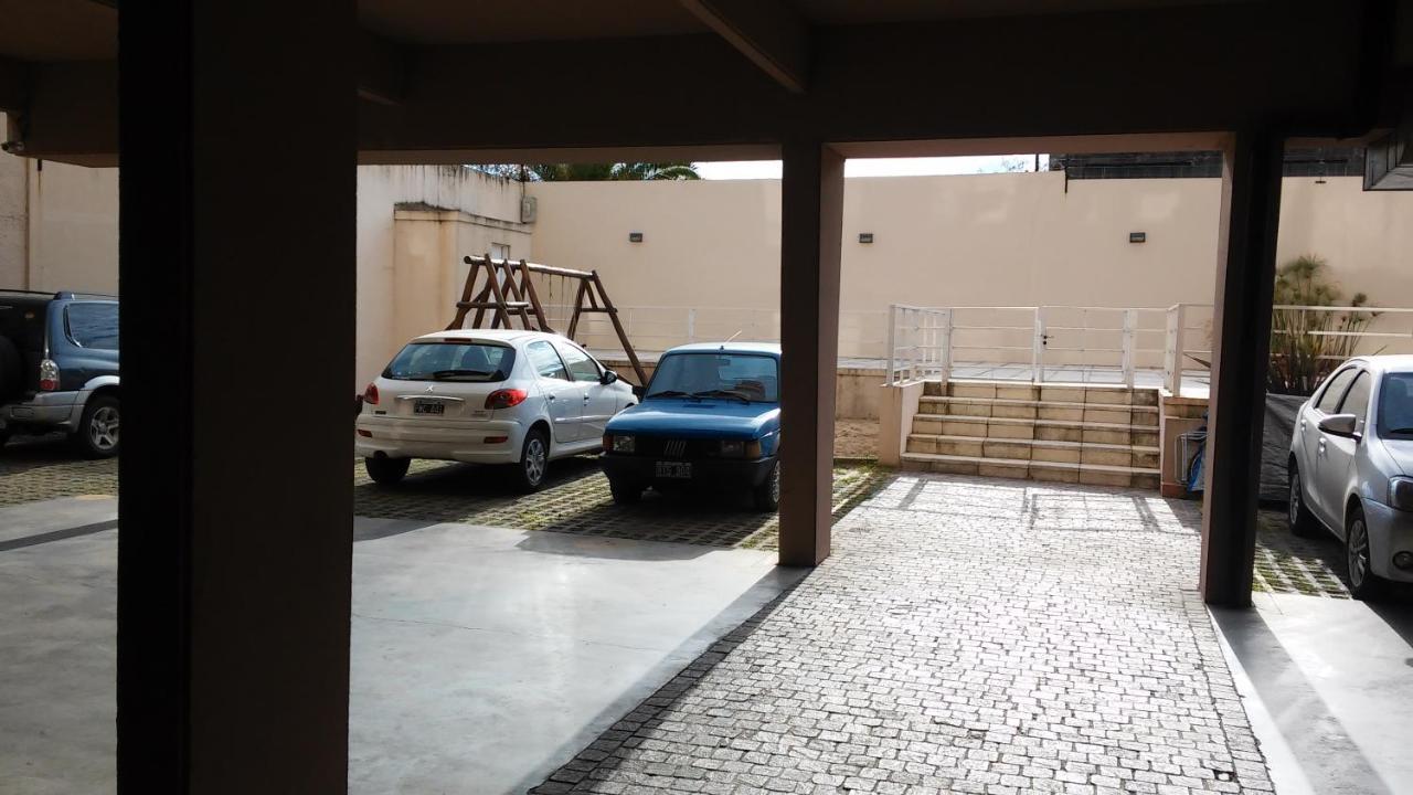 400 Av Libertador Luminoso Amplio Piscina Cochera Seguridad 24 Hs サン・フェルナンド エクステリア 写真
